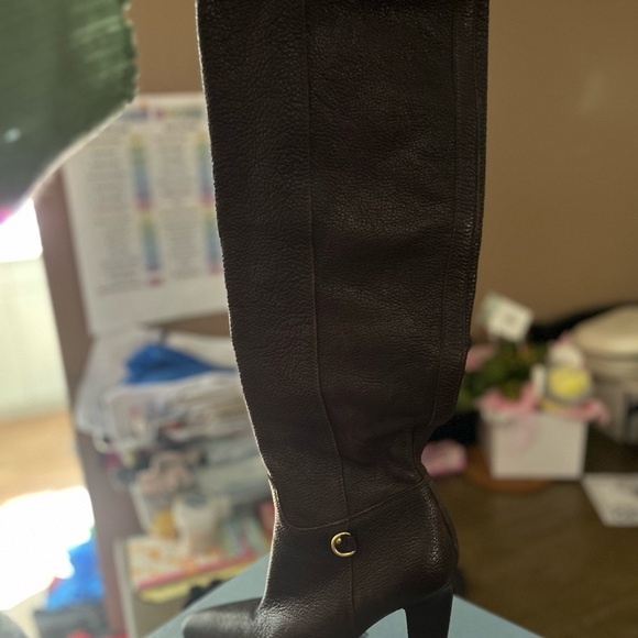 Prada leather boots - Picture 2 of 2